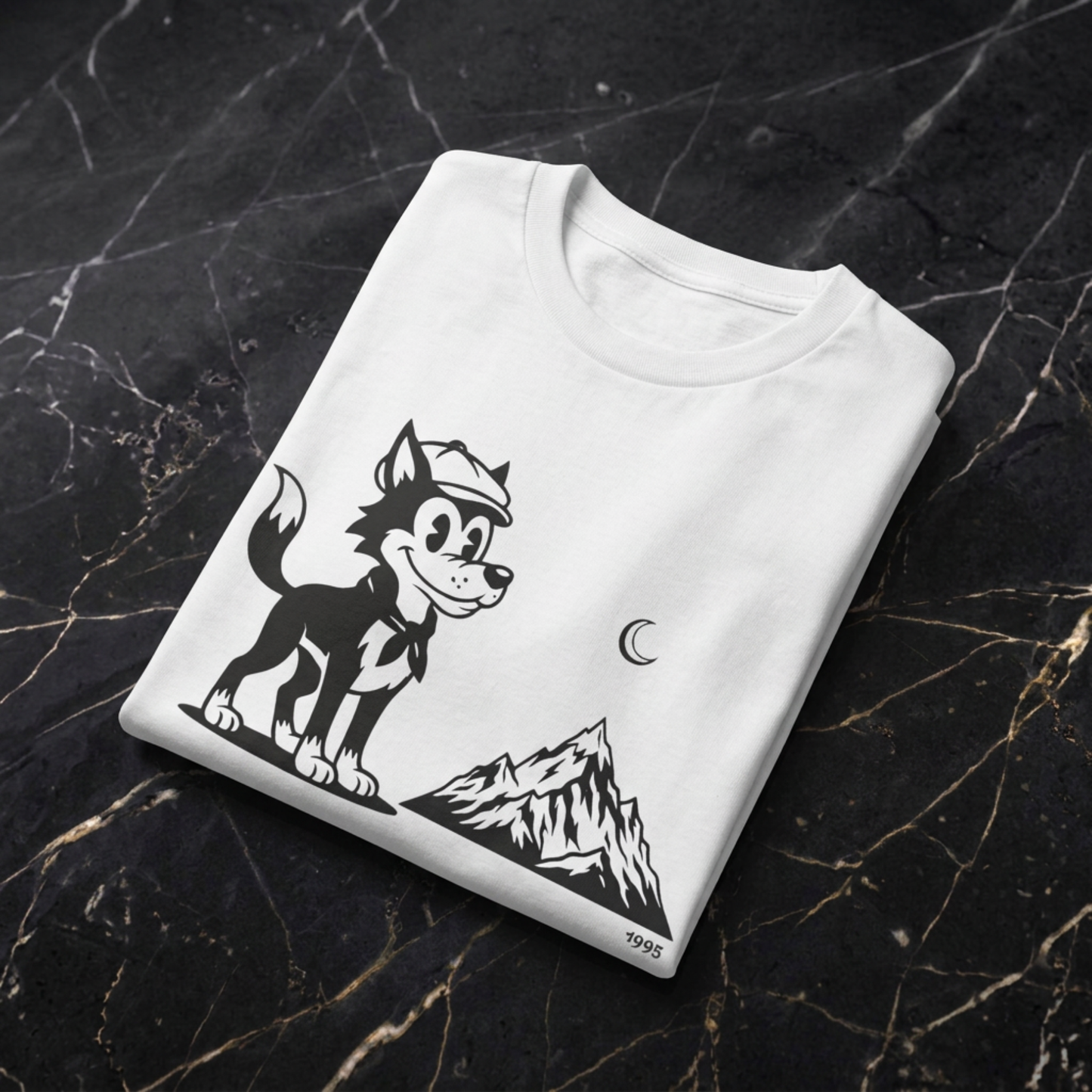 Retro Wolf Graphic T-Shirt | Unisex 90s Cartoon Streetwear & Indie Aesthetic Tee